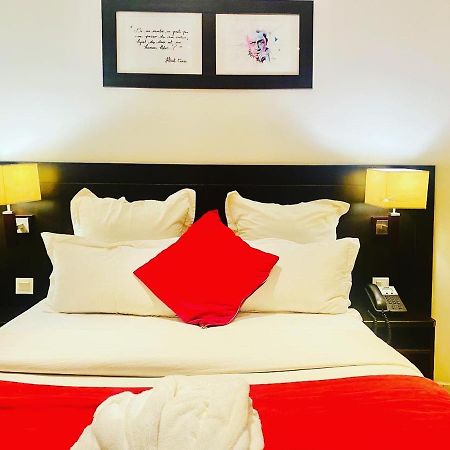 Hotel M'Lys Конакри Екстериор снимка