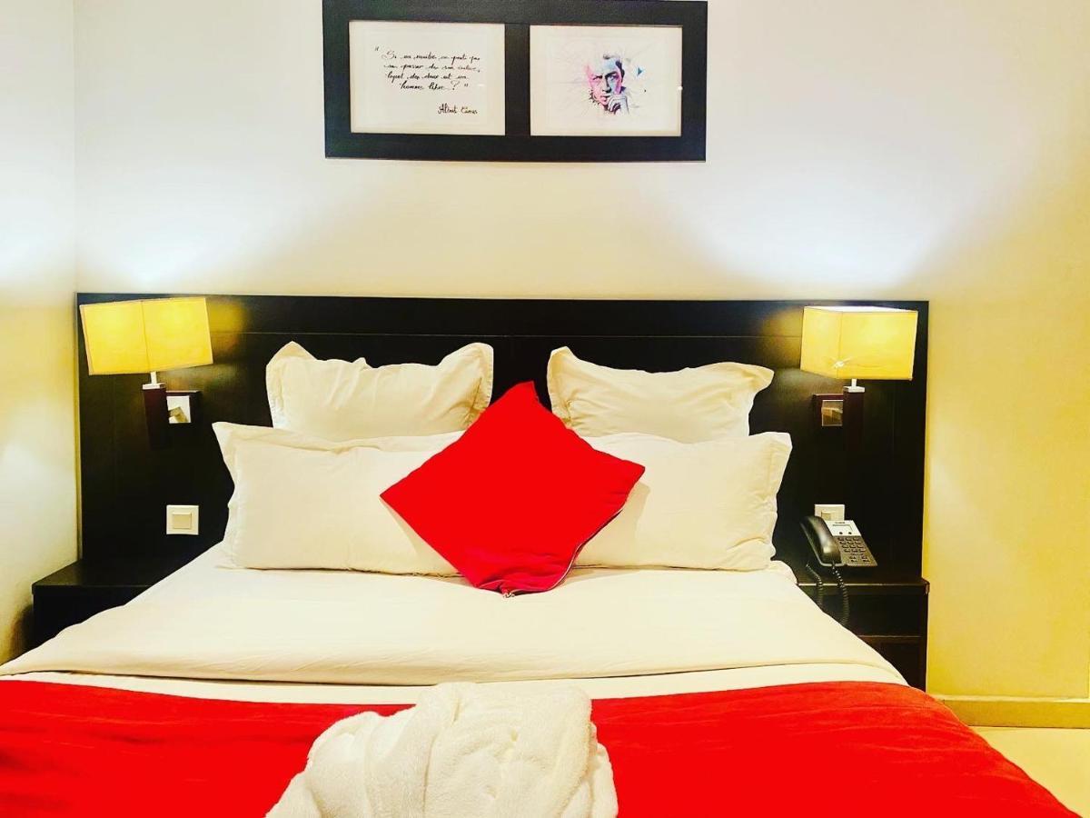Hotel M'Lys Конакри Екстериор снимка