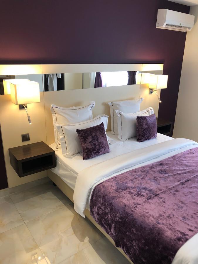 Hotel M'Lys Конакри Екстериор снимка